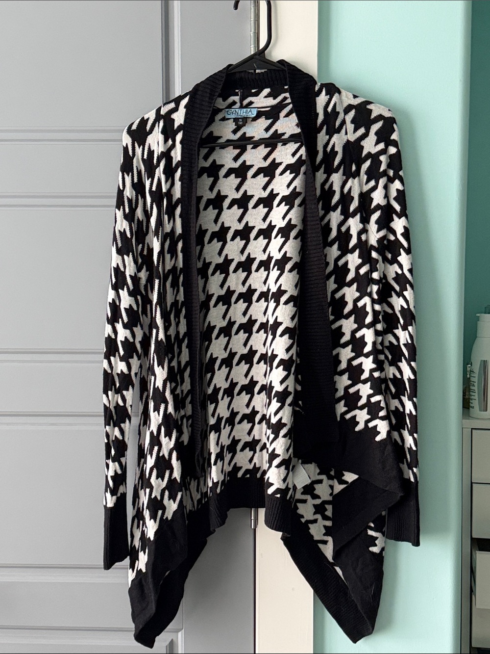 Black & White Houndstooth Open Cardigan